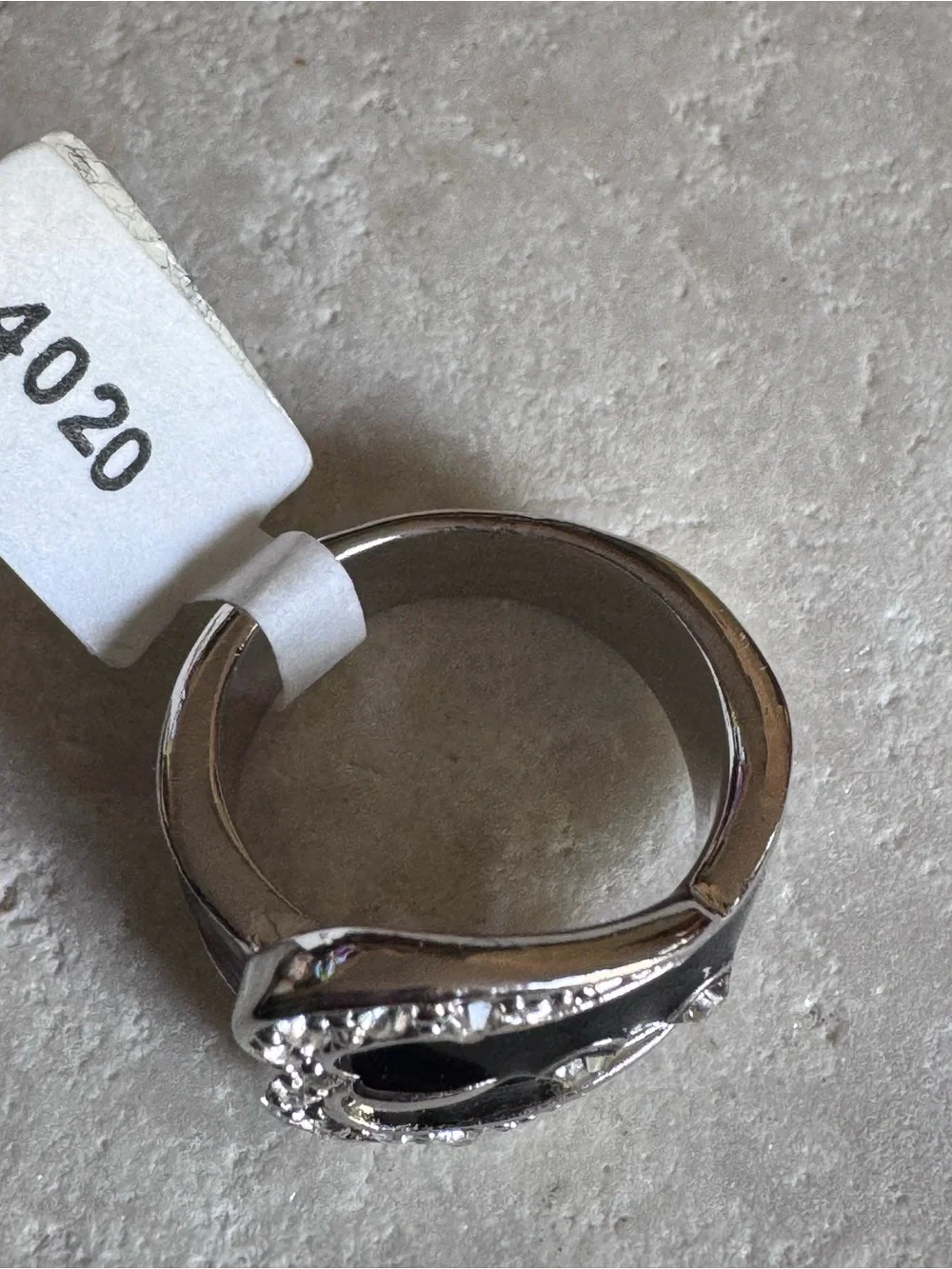 VTG Camille Lucie Buckle Ring Signed Black & Silver Tone Estate Jewelry Sz 6